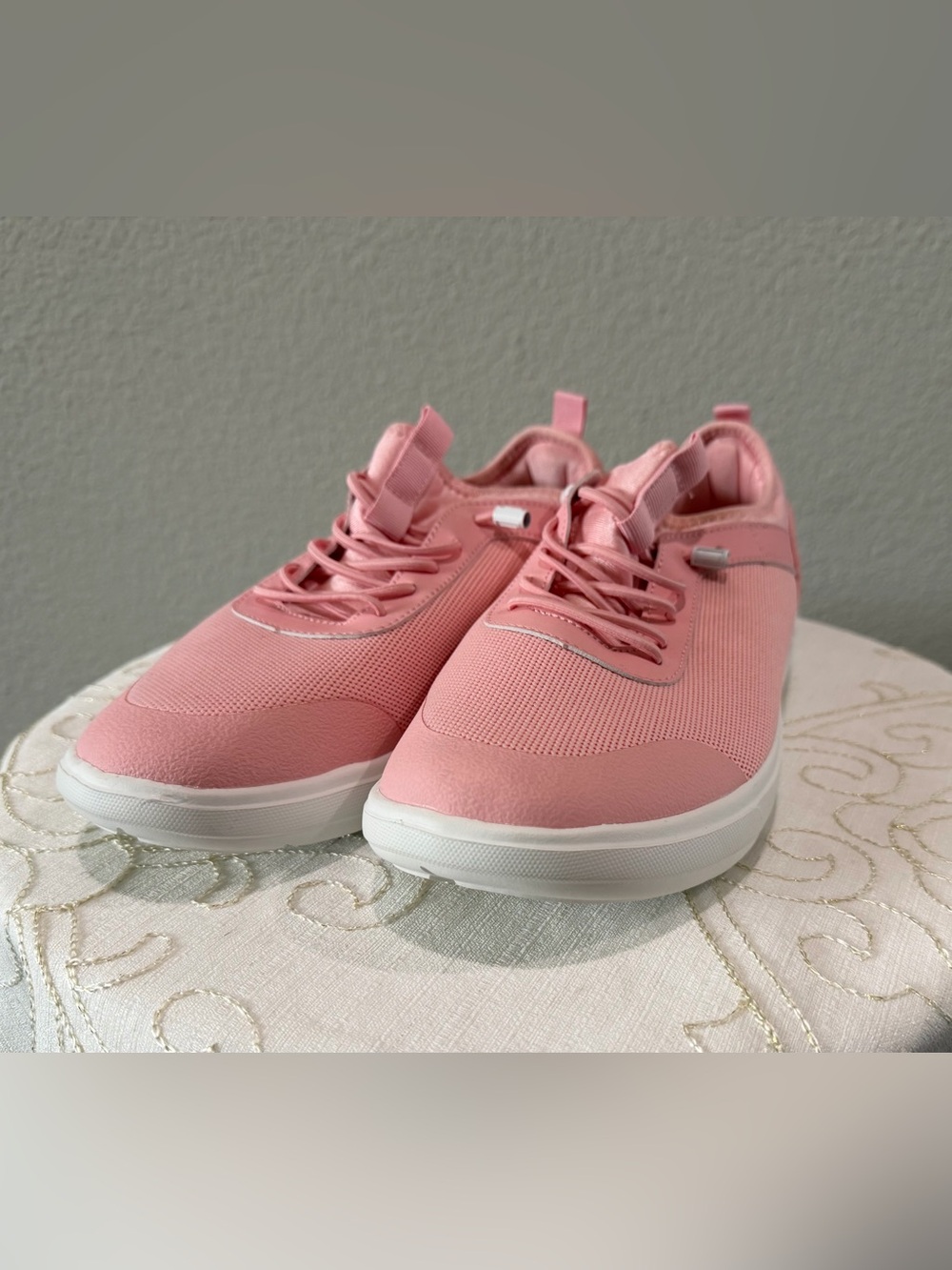 Lightweight Women’s Pink Lace-Up Sneakers